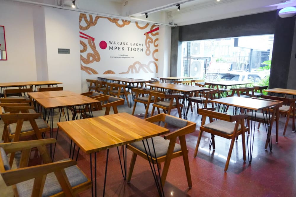 Warung Bakmi Mpek Tjoen Panglima Polim: A New Location, The Same Trusted Taste